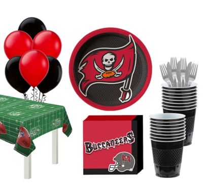 Tampa Bay Buccaneers Party Kit for 18 Guests