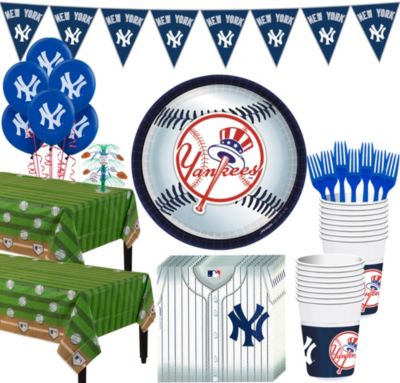 NY New York Yankees Party Kit - Banner,Tablecloth, Party Animal - Brand New  !