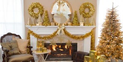 Gold Christmas Theme Party - Gold Christmas Decorations - Party City