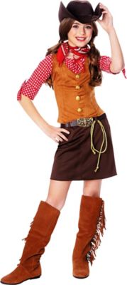 traditional cowgirl outfit